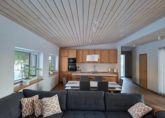 Puhkemaja Puehajaervel * Otepaa